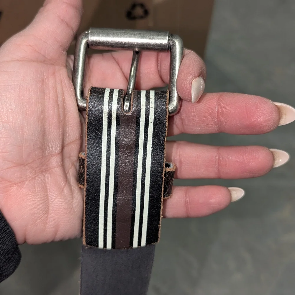 Vintage 90s‎ Y2K Black Brown White Striped Medium Leather Belt